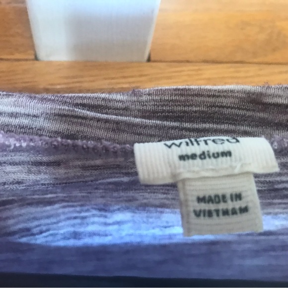 Wilfred size medium t-shirt. Purple lavender marble colour. - Picture 2 of 4